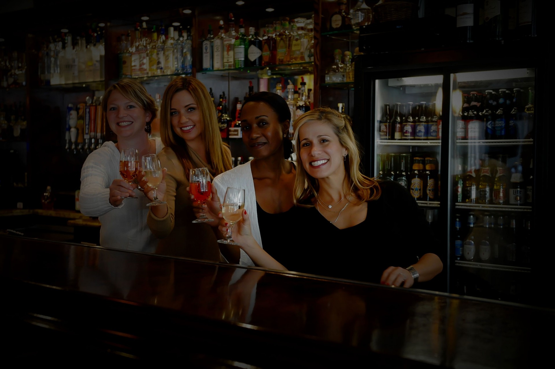 bartenders at new orleans bar voodoo two lounge